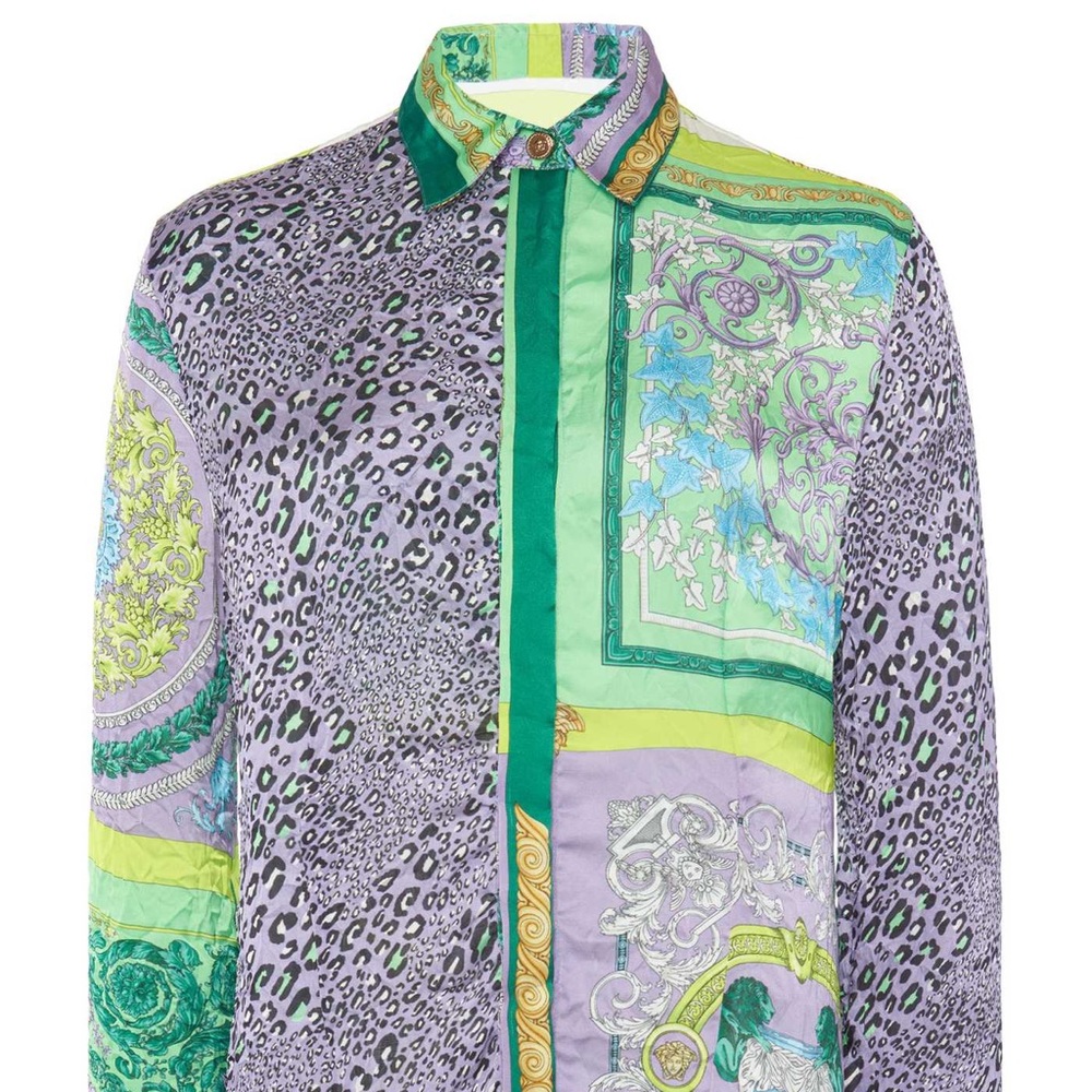 Womens Versace print shirt. Medium size 44